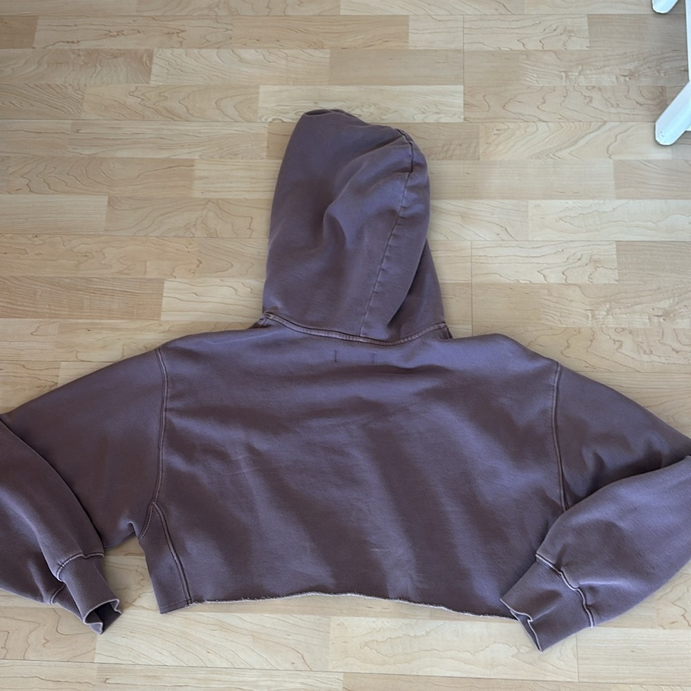💜Aritzia TNA Cropped Hoodie - Picture 4 of 6
